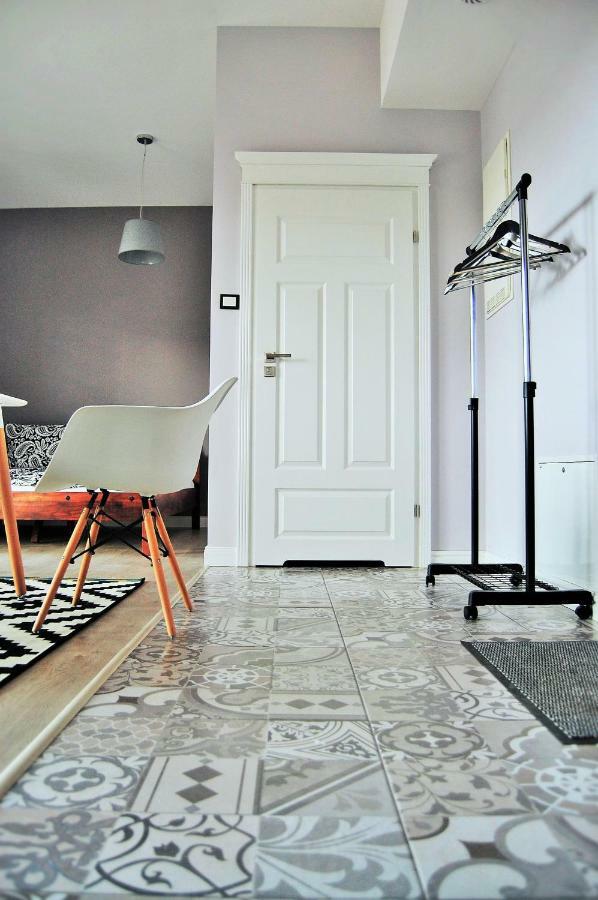 Gray Apartment Kielce Exterior foto