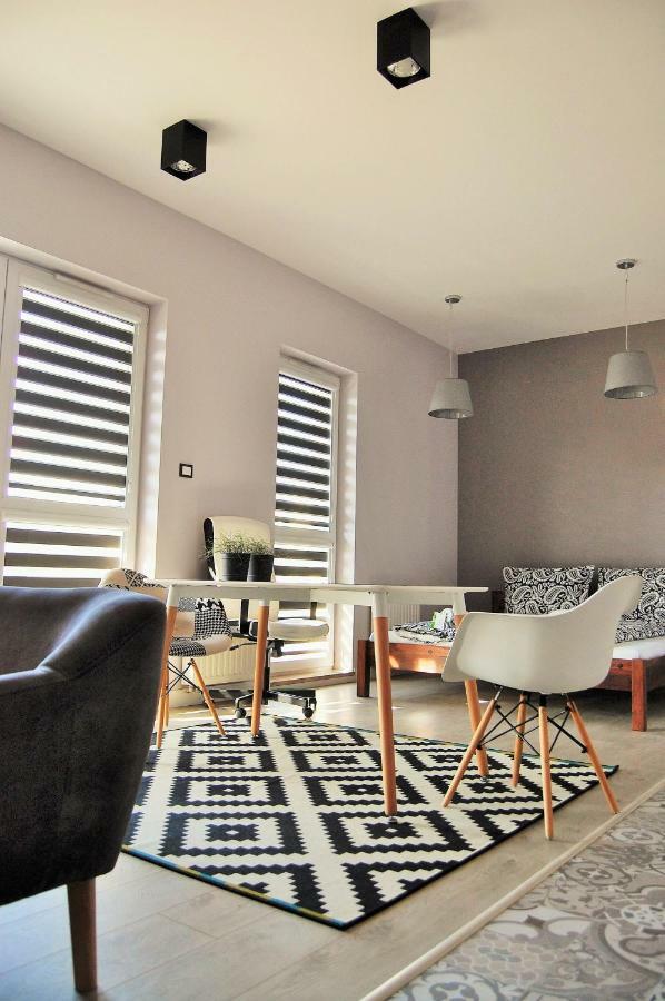 Gray Apartment Kielce Exterior foto